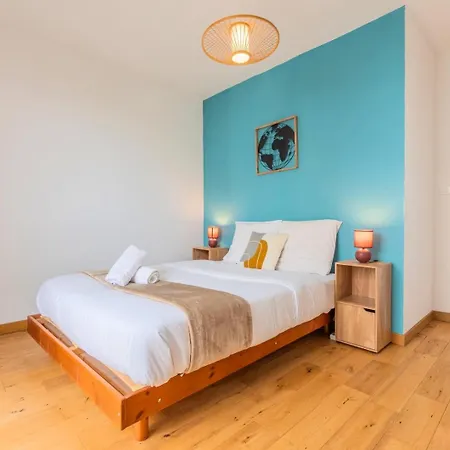 2 Bedroom With Balconies & Private Parking 라 마들렌